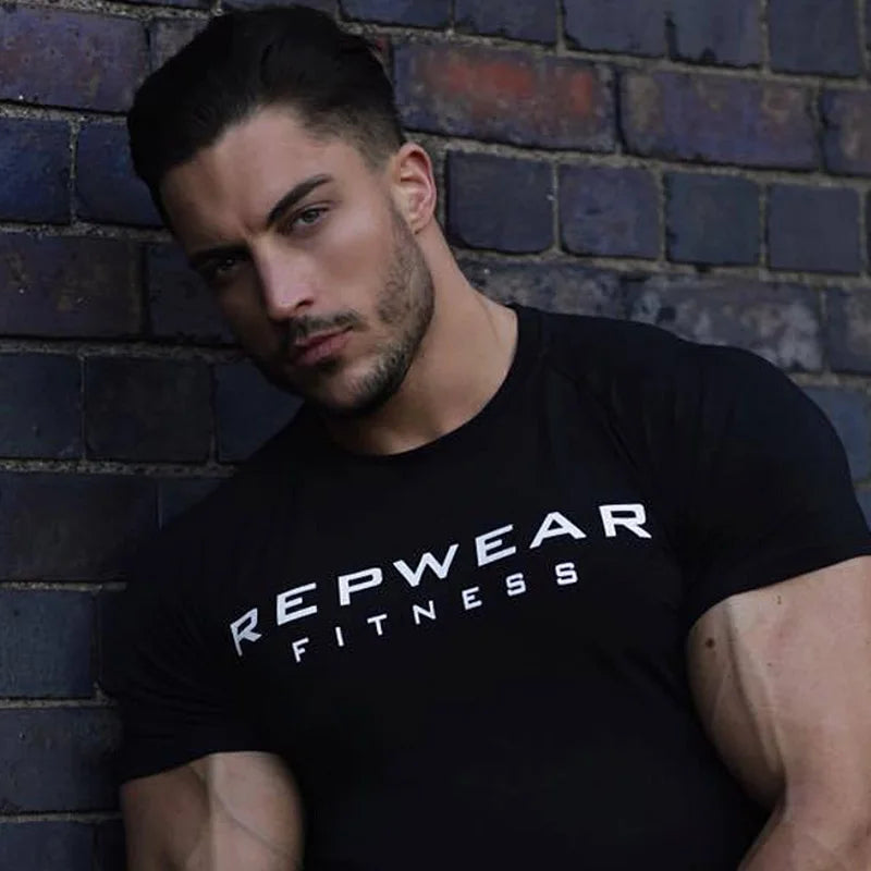 Summer men's cotton sports casual Short sleeve T-shirt gym running training breathable elastic tights