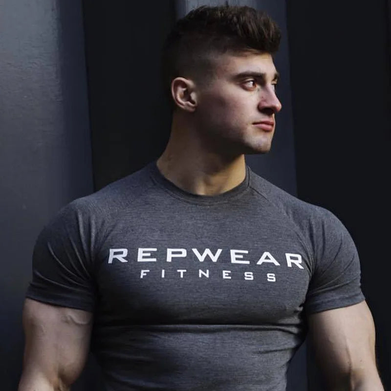 Summer men's cotton sports casual Short sleeve T-shirt gym running training breathable elastic tights