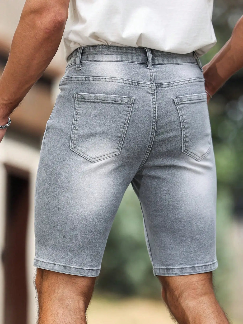Men's summer denim shorts. Gray skinny shorts. For daily leisure. Versatile and simple. Fashionable and trendy.