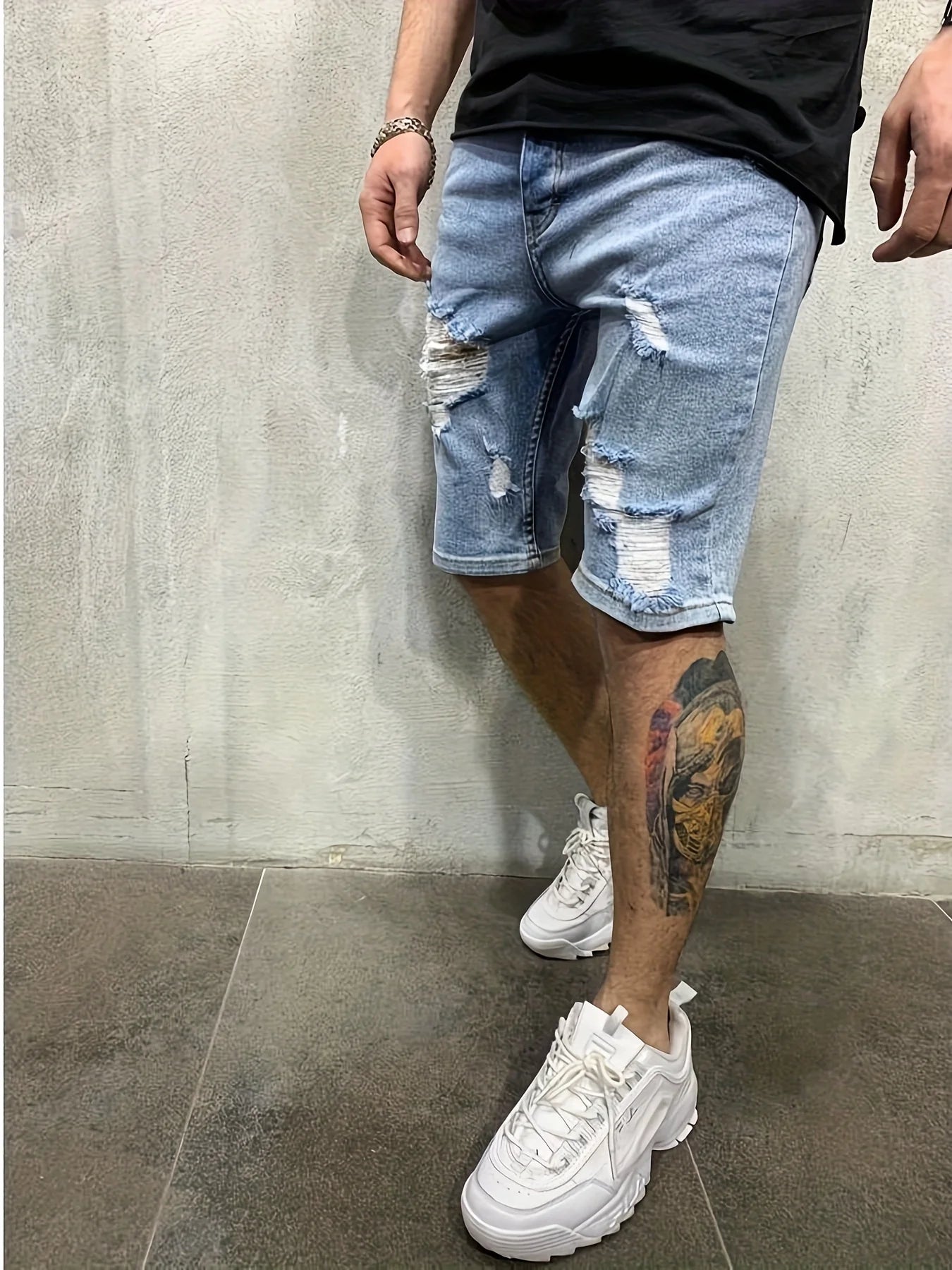 Men's Ripped Frayed Denim Shorts