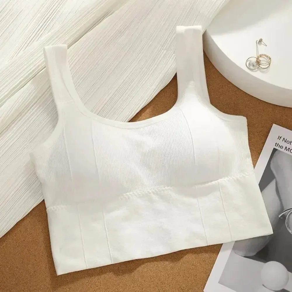 Women's seamless yoga bra. Anti-shock off-shoulder top.