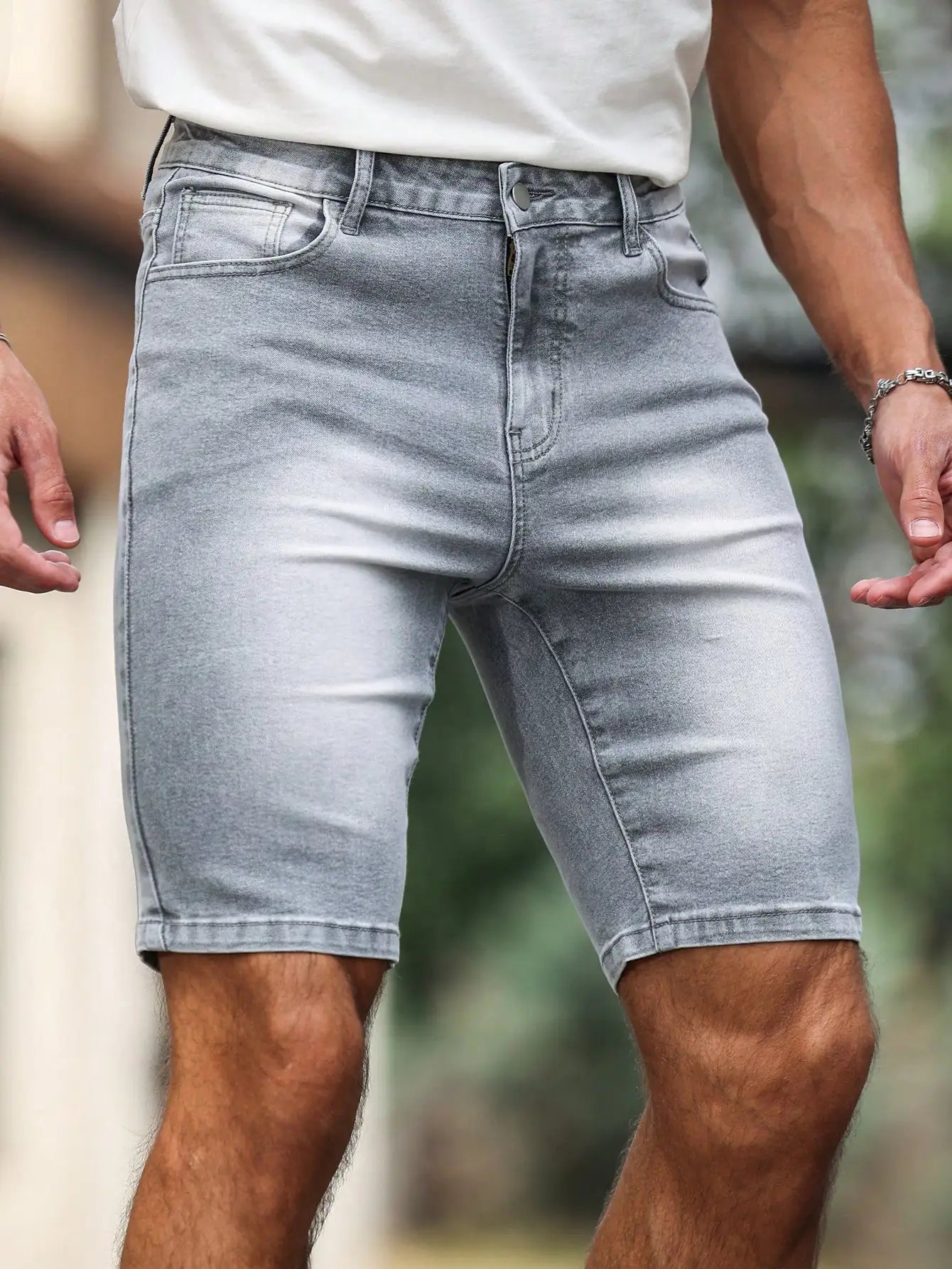 Men's summer denim shorts. Gray skinny shorts. For daily leisure. Versatile and simple. Fashionable and trendy.