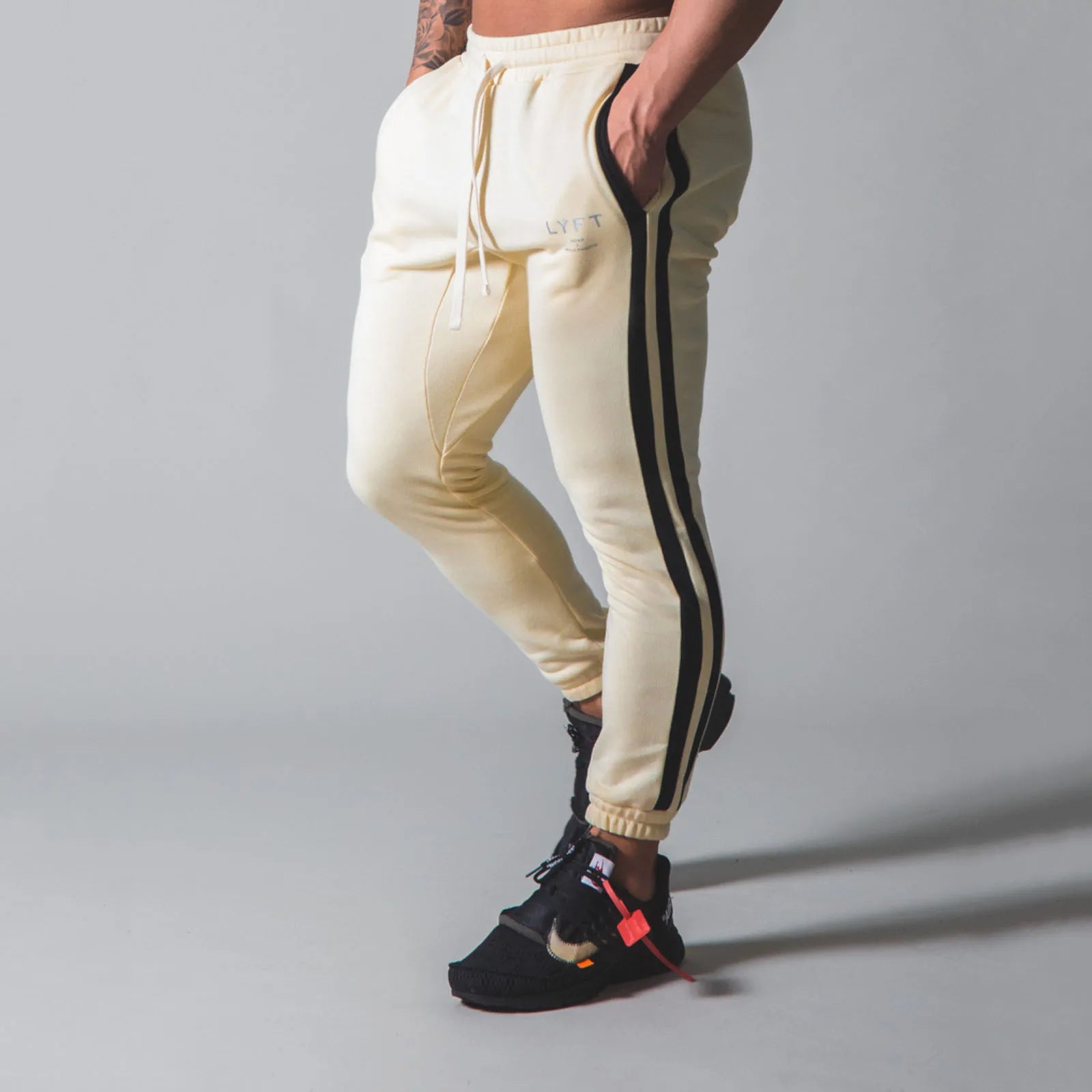 Side Striped Pants Men Running Sweatpants Bodybuilding Track Pants Gym Fitness Training Sport Trousers Male Cotton Long Pants