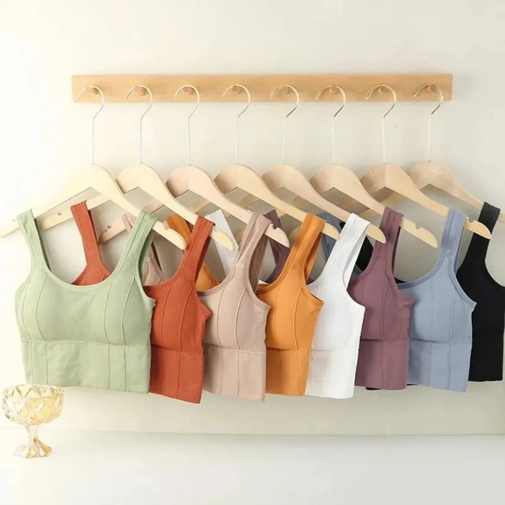 Women's seamless yoga bra. Anti-shock off-shoulder top.